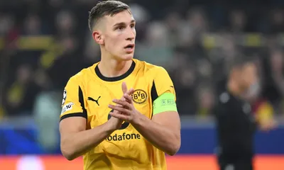 FC Barcelone Mercato : Flick s&rsquo;étrangle, sa priorité défensive rêve du Real Madrid !