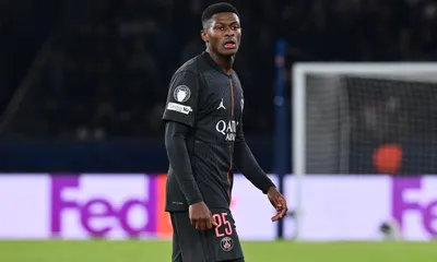 PSG : Luis Enrique sonne l’alarme après la rechute inquiétante de Nuno Mendes