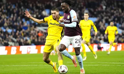 OM Mercato : après Blas au Stade Rennais, Benatia vise un flop du FC Nantes ! 