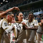 RC Lens : Thauvin envoie les Sang et Or sur le toit de la Ligue 1 !