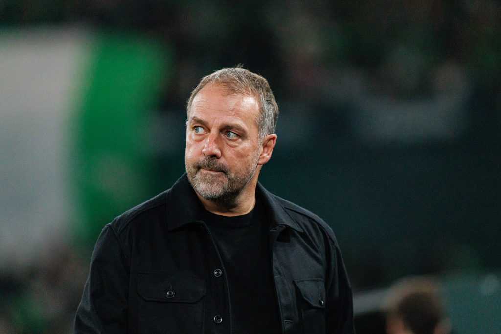 FC Barcelone : la compo d’Hansi Flick pour affronter Santander