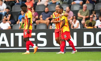 Le RC Lens démarre bien, le FC Nantes et le RC Strasbourg ramènent un point