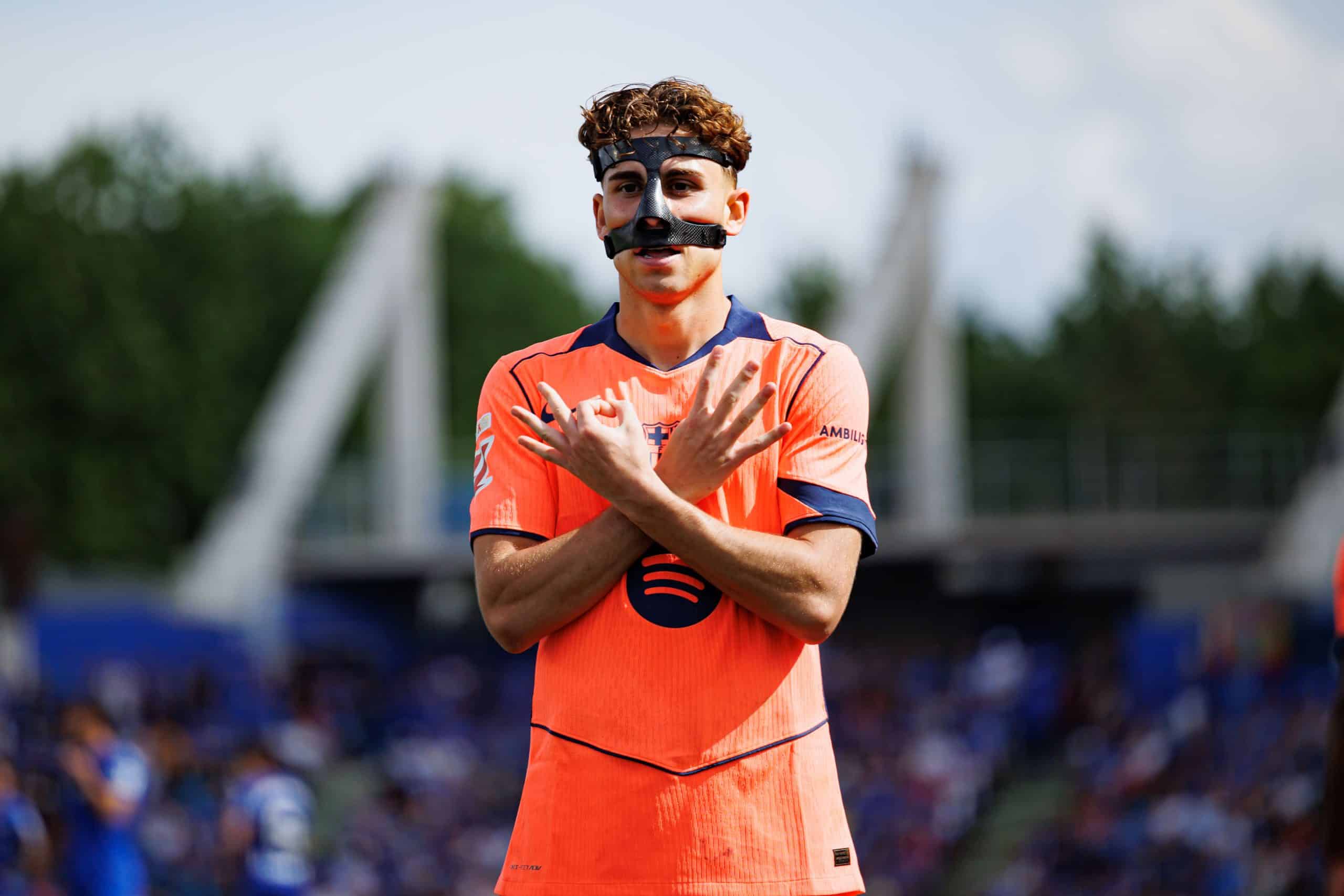 Fermin imitant la célébration de Lamine Yamal après son but contre Getafe.