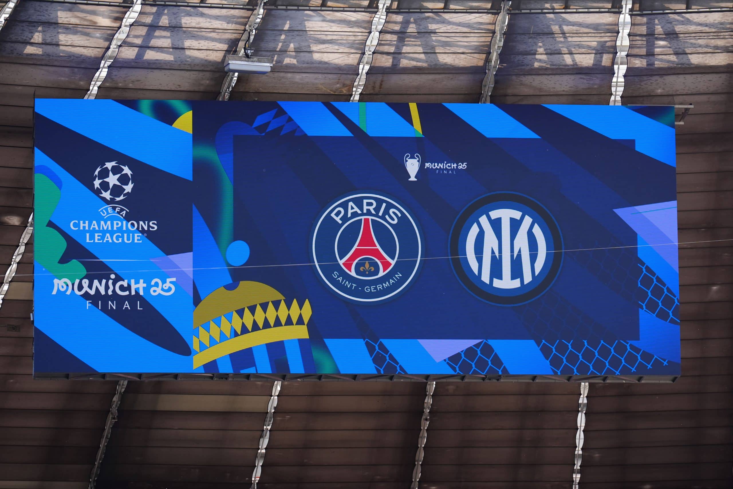 Le tableau d'affichage de l'Allianz Arena avant la finale PSG - Inter Milan.