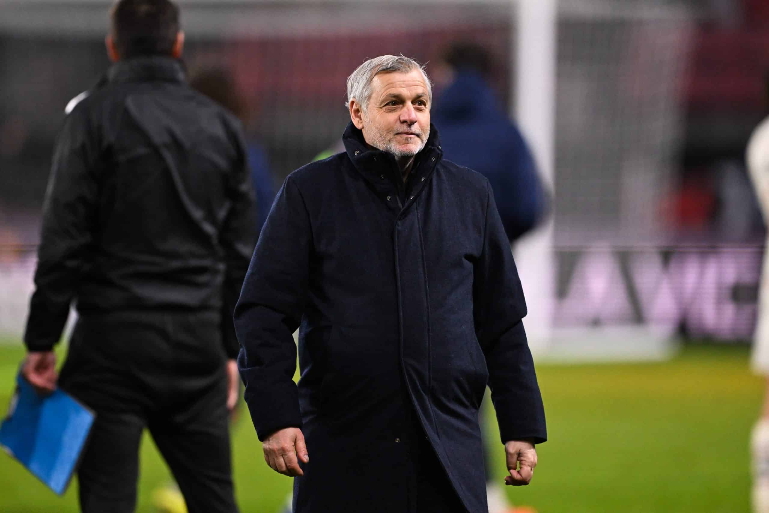 Bruno Genesio heureux après la victoire du LOSC à Rennes.