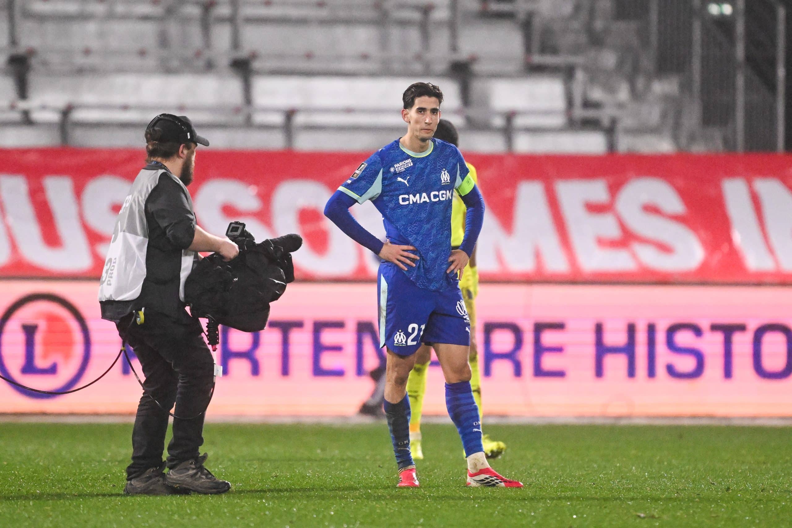 Nayeg Aguerd déçu après la défaite de l'OM à Brest.