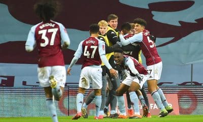 Louie Barry (21 ans) cartonne à Aston Villa en League One