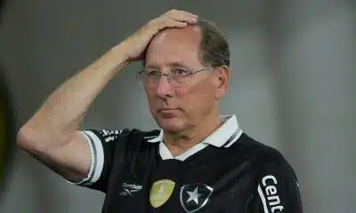 OL : les Bad Gones disent non à John Textor lors de l’Assemblée générale