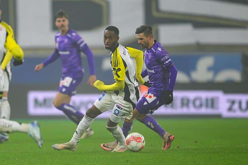 Melayro Bogarde (Linz)