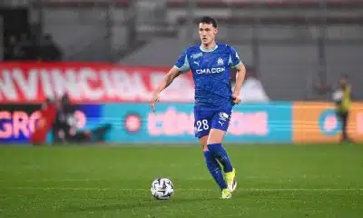 OM : à côté de ses pompes, Pavard apostrophe Beye