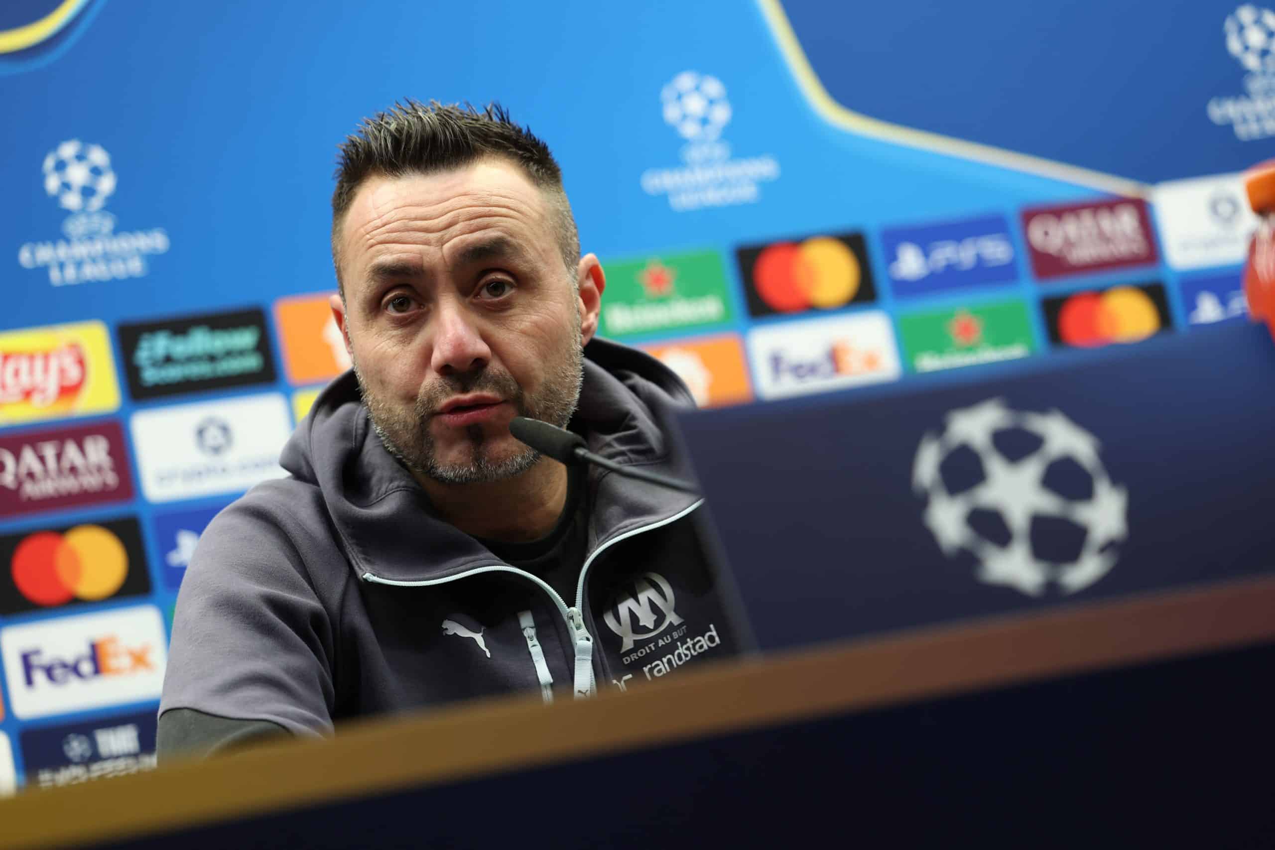 Roberto De Zerbi en conférence de presse avant le match de l'OM à Bruges.