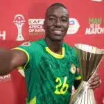 OM : Pape Gueye et Ismaila Sarr accueillis en héros à Villarreal et Crystal Palace après leur sacre à la CAN (vidéos)