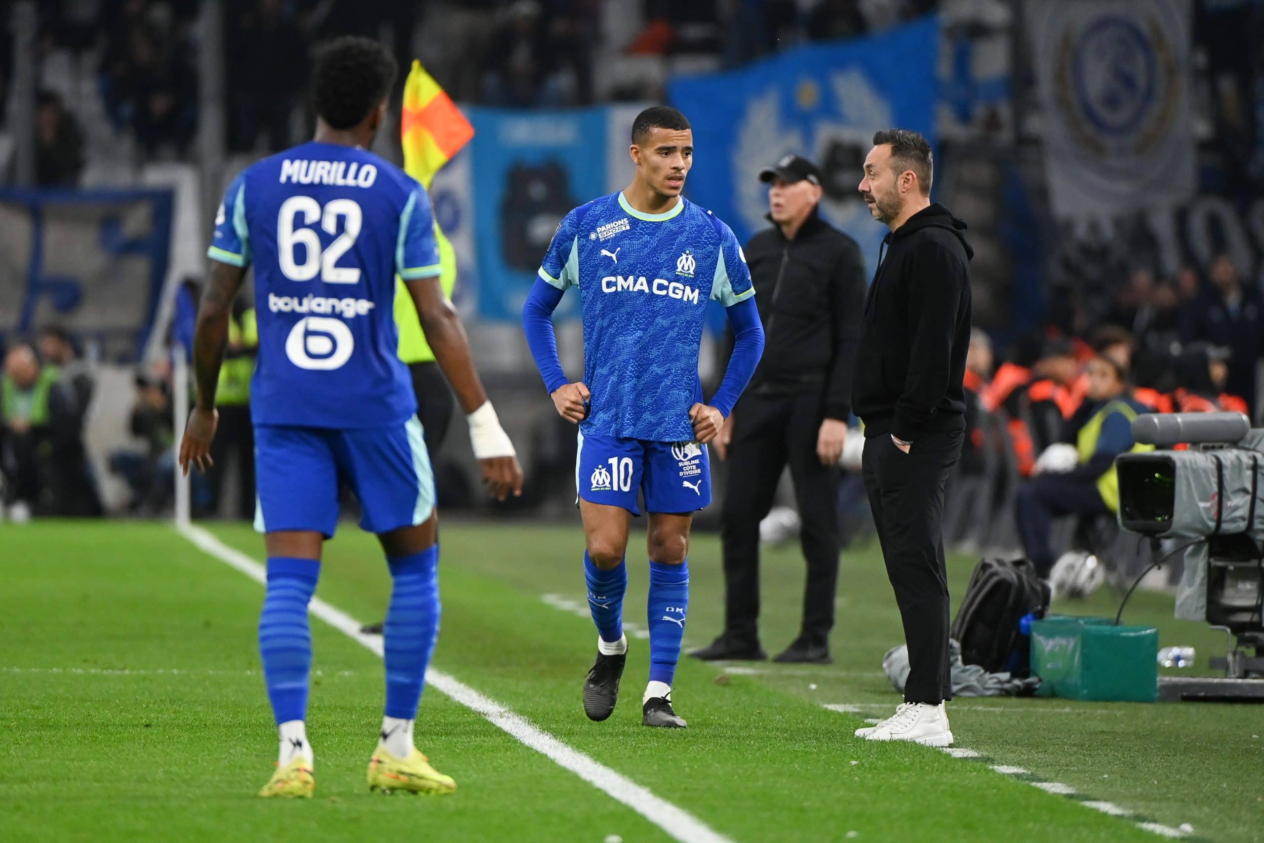 Mason Greenwood aux côtés de Roberto De Zerbi