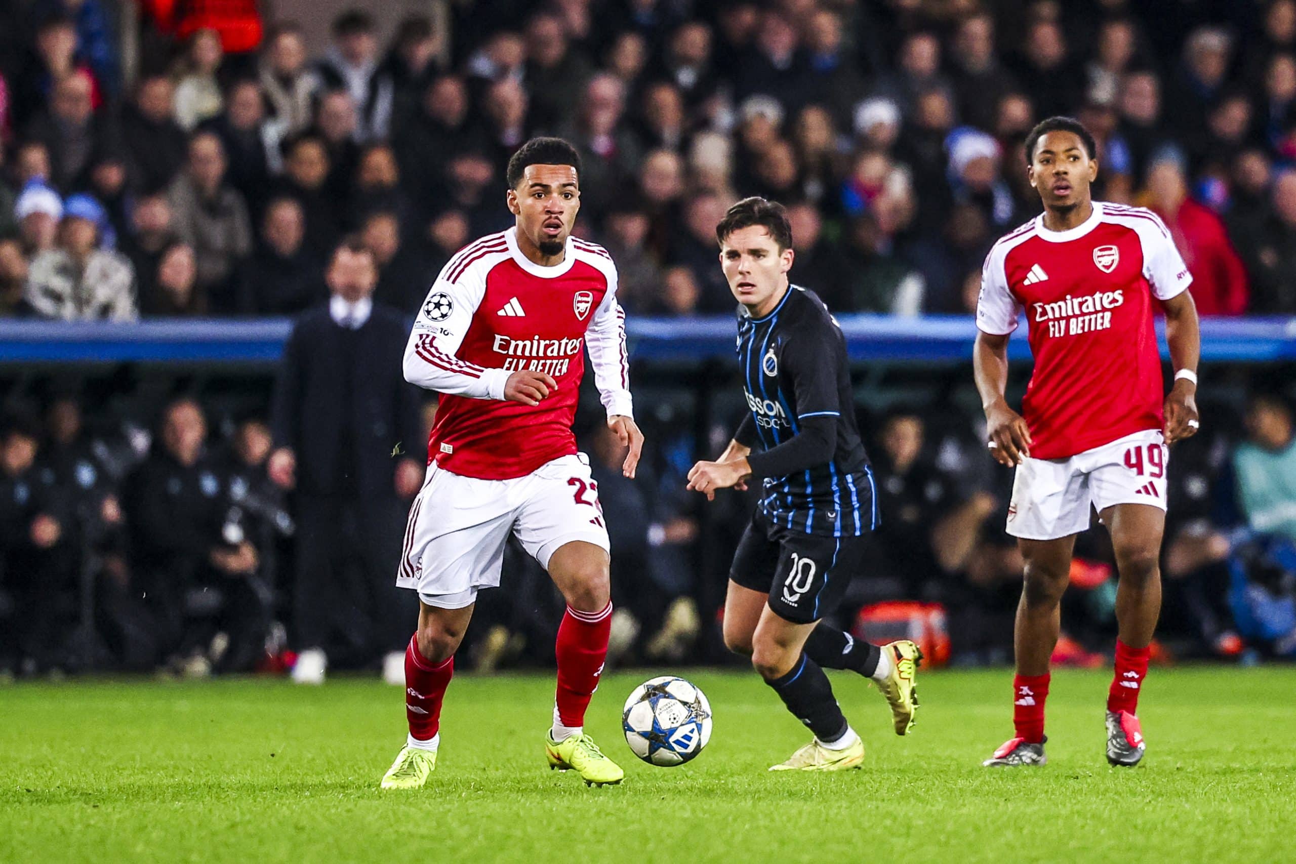 Ethan Nwaneri en action lors de Club Bruges-Arsenal.