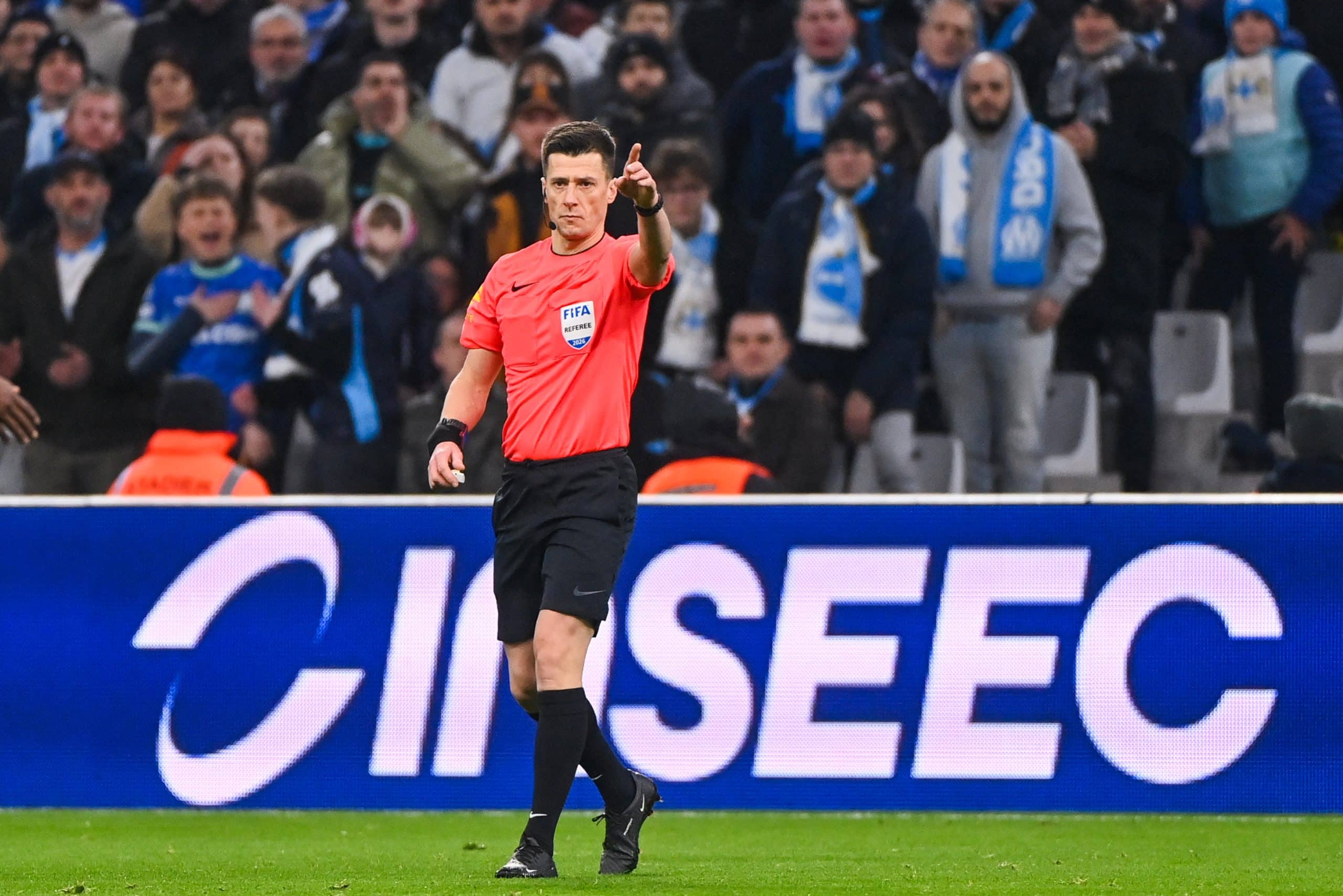 M. Bastien lors du match entre l'OM et le RC Lens.