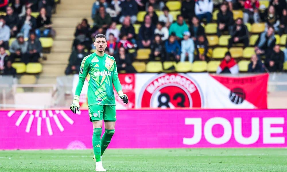 Djordje Petrovic, le portier prêté par Chelsea au RC Strasbourg cette saison.