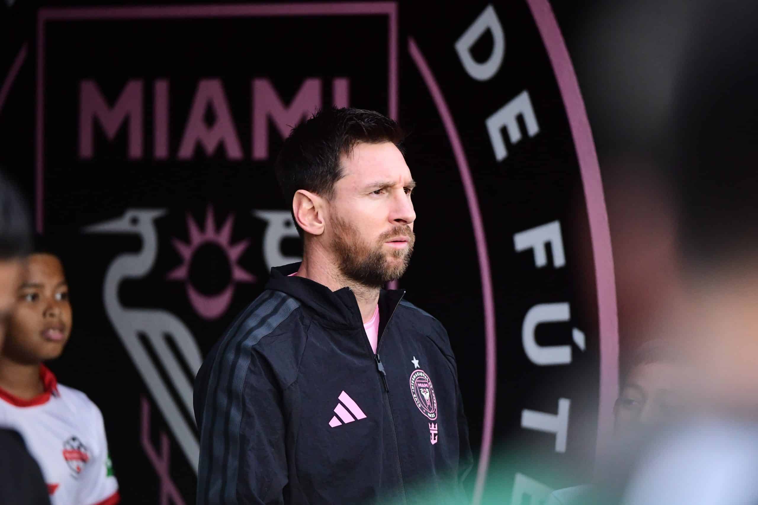 Lionel Messi avant le coup d'envoi d'un match de l'Inter Miami.