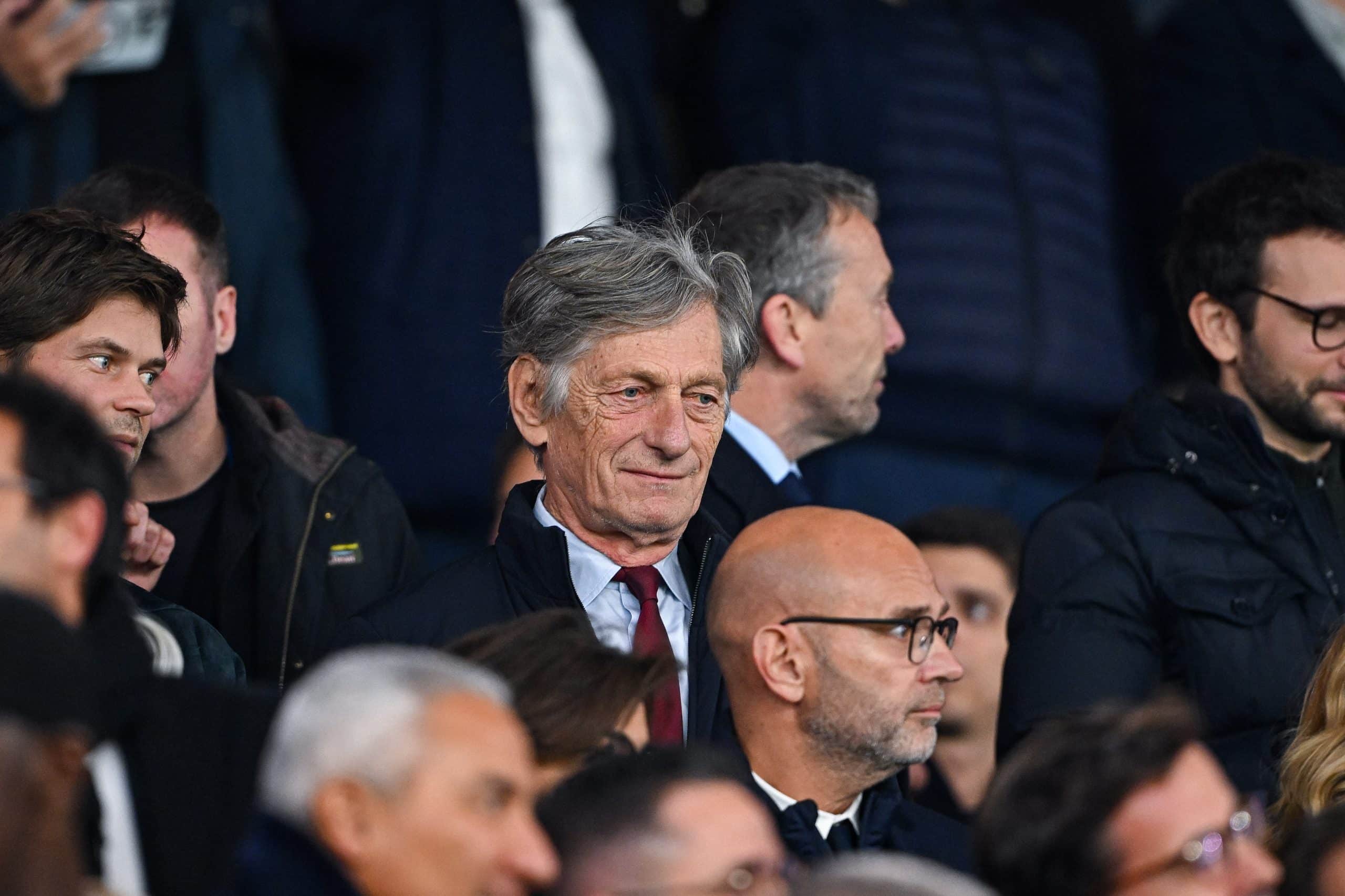Nicolas De Tavernost lors d'un match au Parc des Princes.