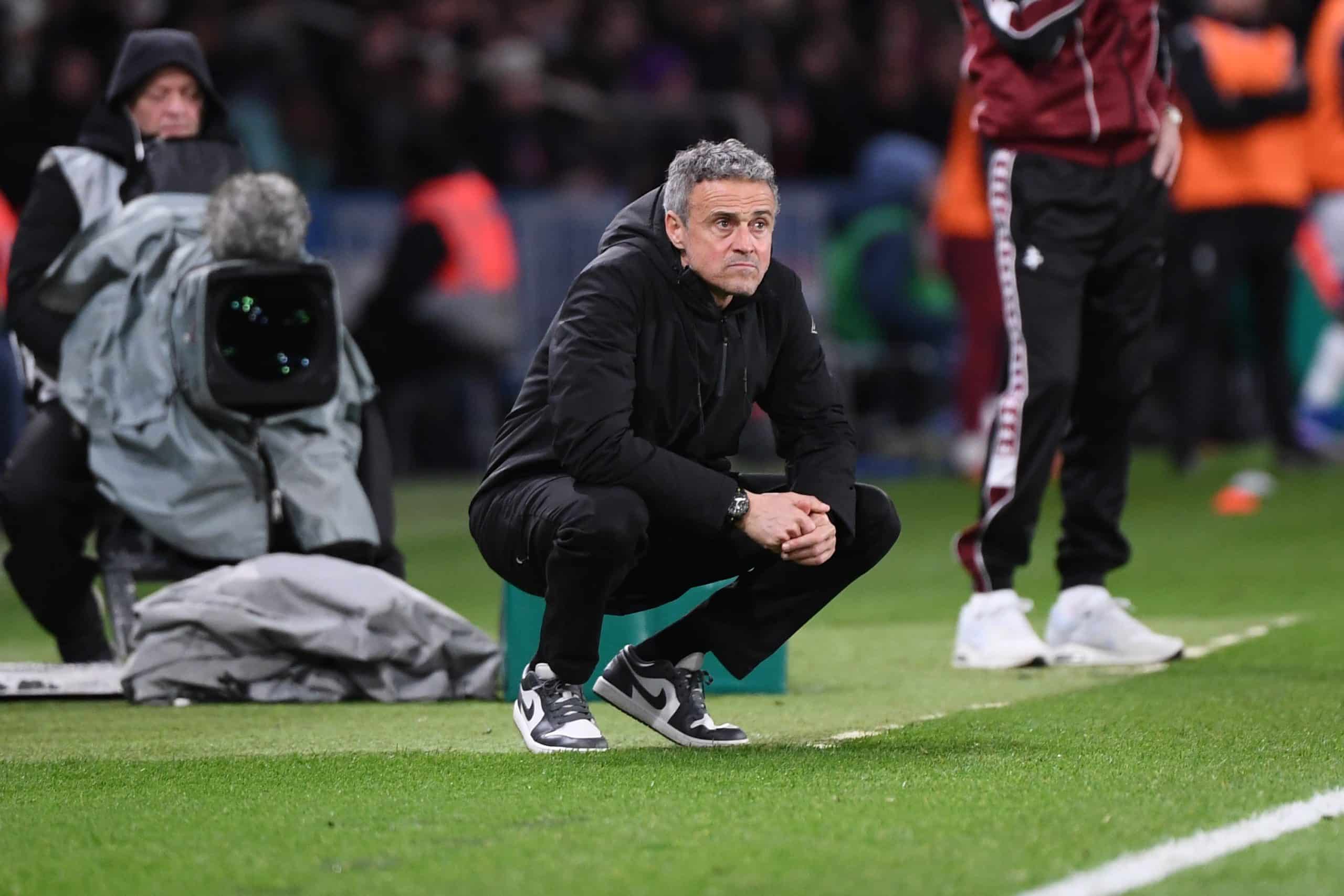 Luis Enrique lors du match entre le PSG et le FC Metz.