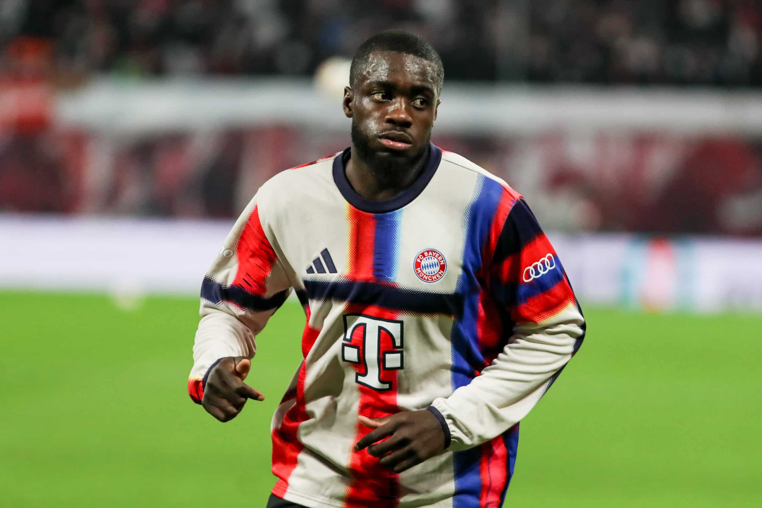 Dayot Upamecano lors d'un échauffement avec le Bayern Munich.
