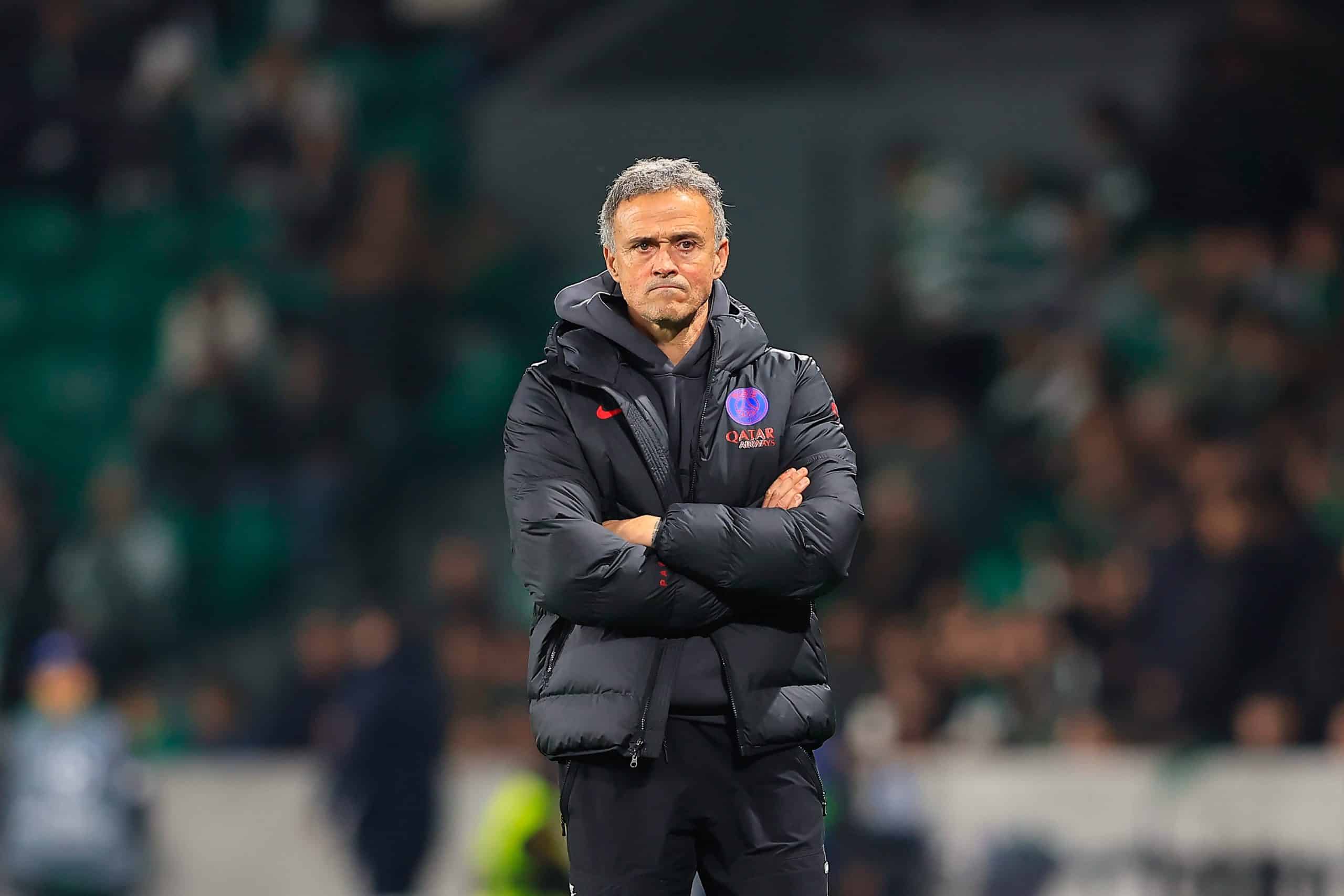 L'entraîneur du PSG, Luis Enrique, lors du match contre le Sporting Portugal.