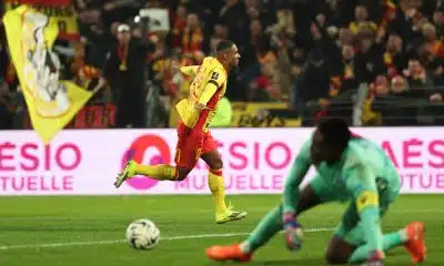 RC Lens – AJ Auxerre (1-0) : la place de leader retrouvée et un record égalé, les notes des Sang et Or
