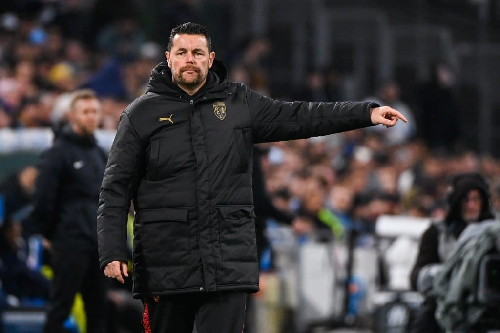https://cdn-media.butfootballclub.fr/sites/rc-lens-apres-lom-sage-parle-mercato-et-annonce-une-mauvaise-nouvelle-pour-baidoo-1024x682.jpg
