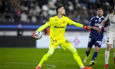 RC Lens : grosse pression sur Risser lors du match contre Monaco