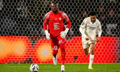 RC Lens : Hervé Koffi frappe fort et met un premier éclat à Robin Risser !