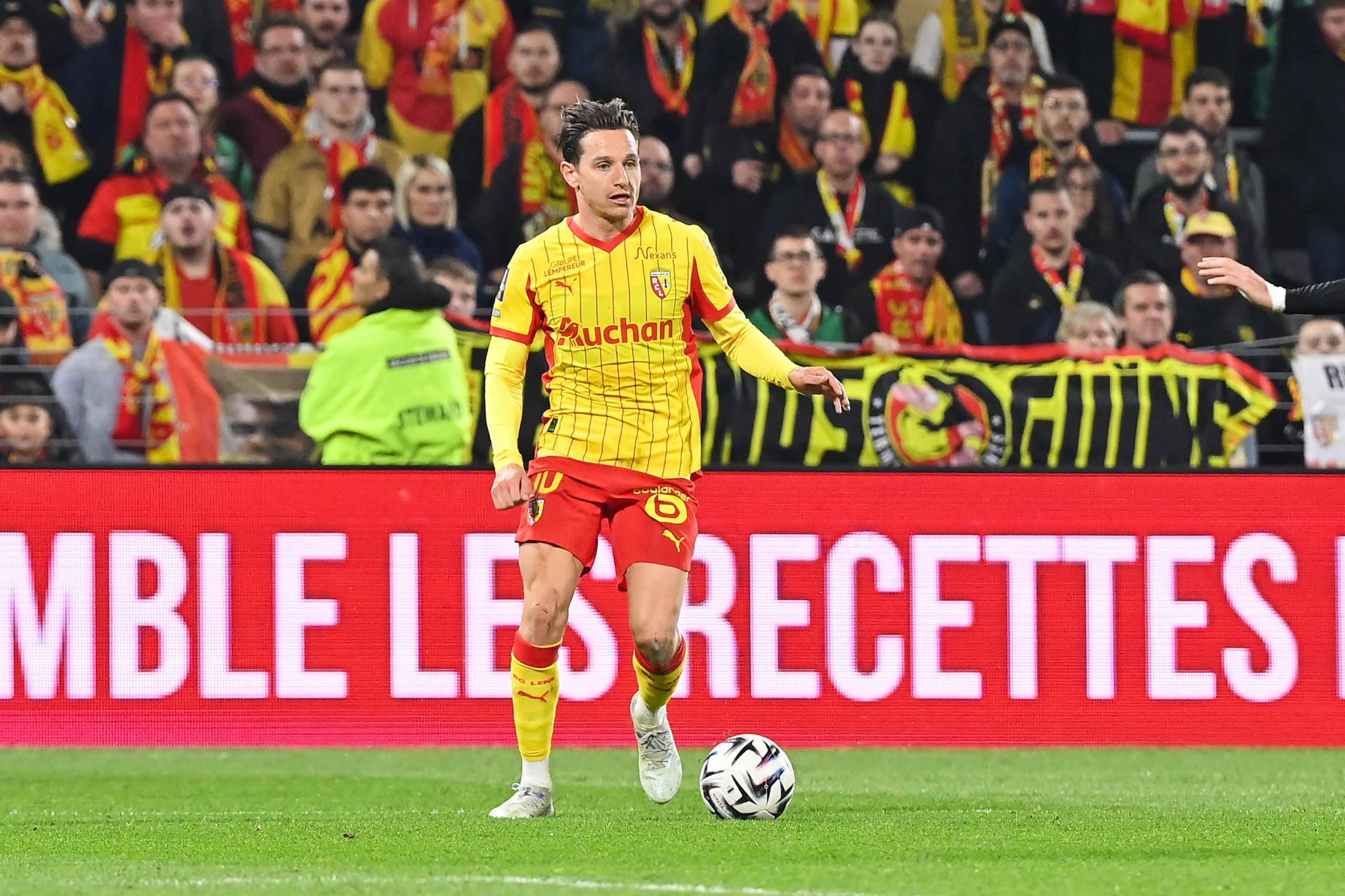 Florian Thauvin en action lors de Lens-Angers.