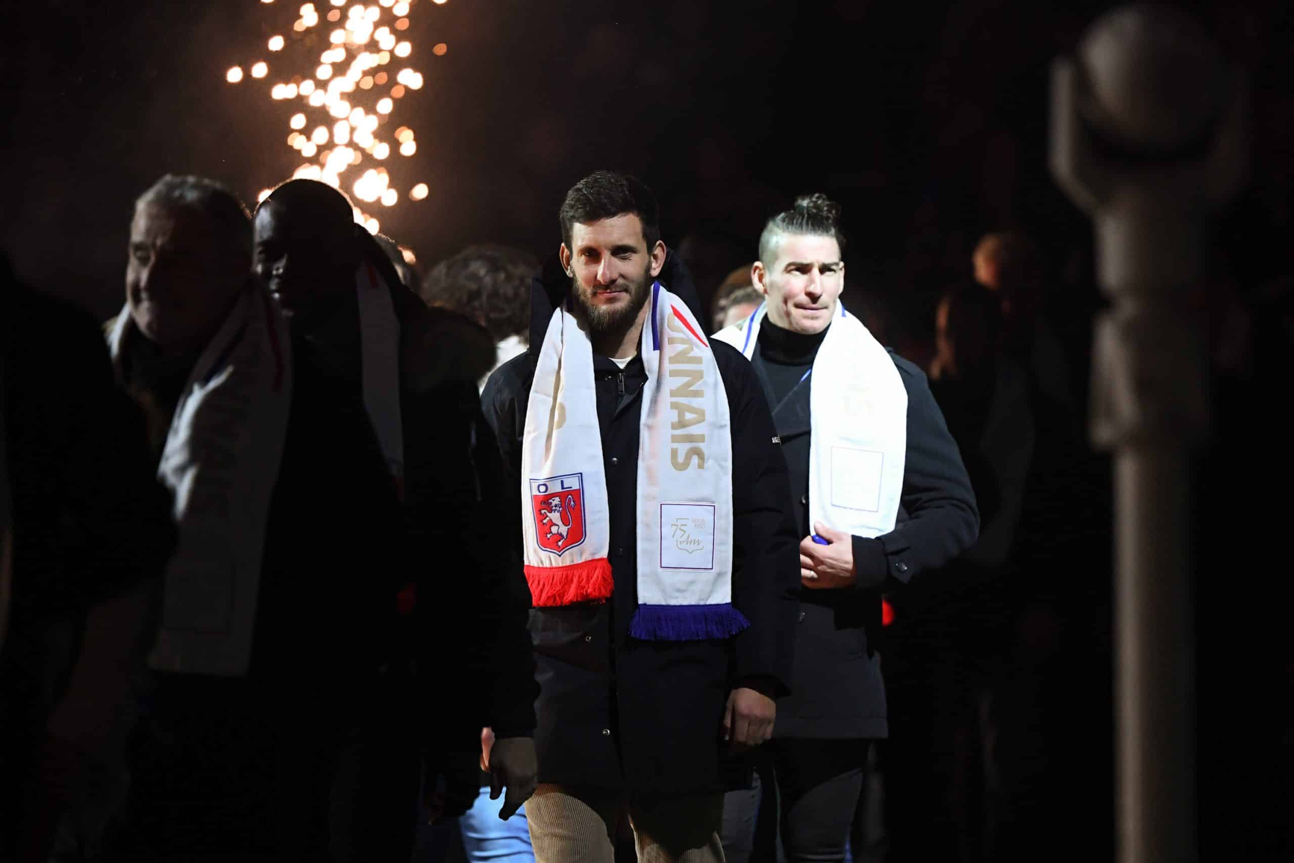 Mathieu Gorgelin lors des célébrations du 60e anniversaire de l'OL.
