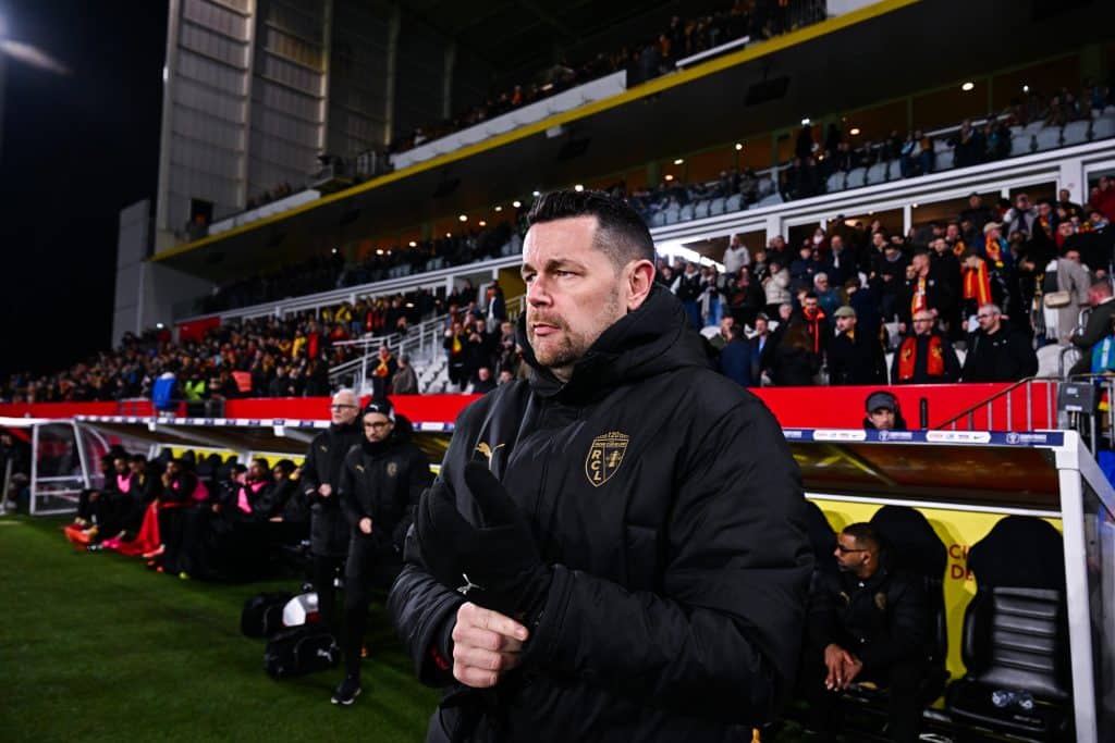 RC Lens : Pierre Sage évoque le titre et envoie une pique au PSG