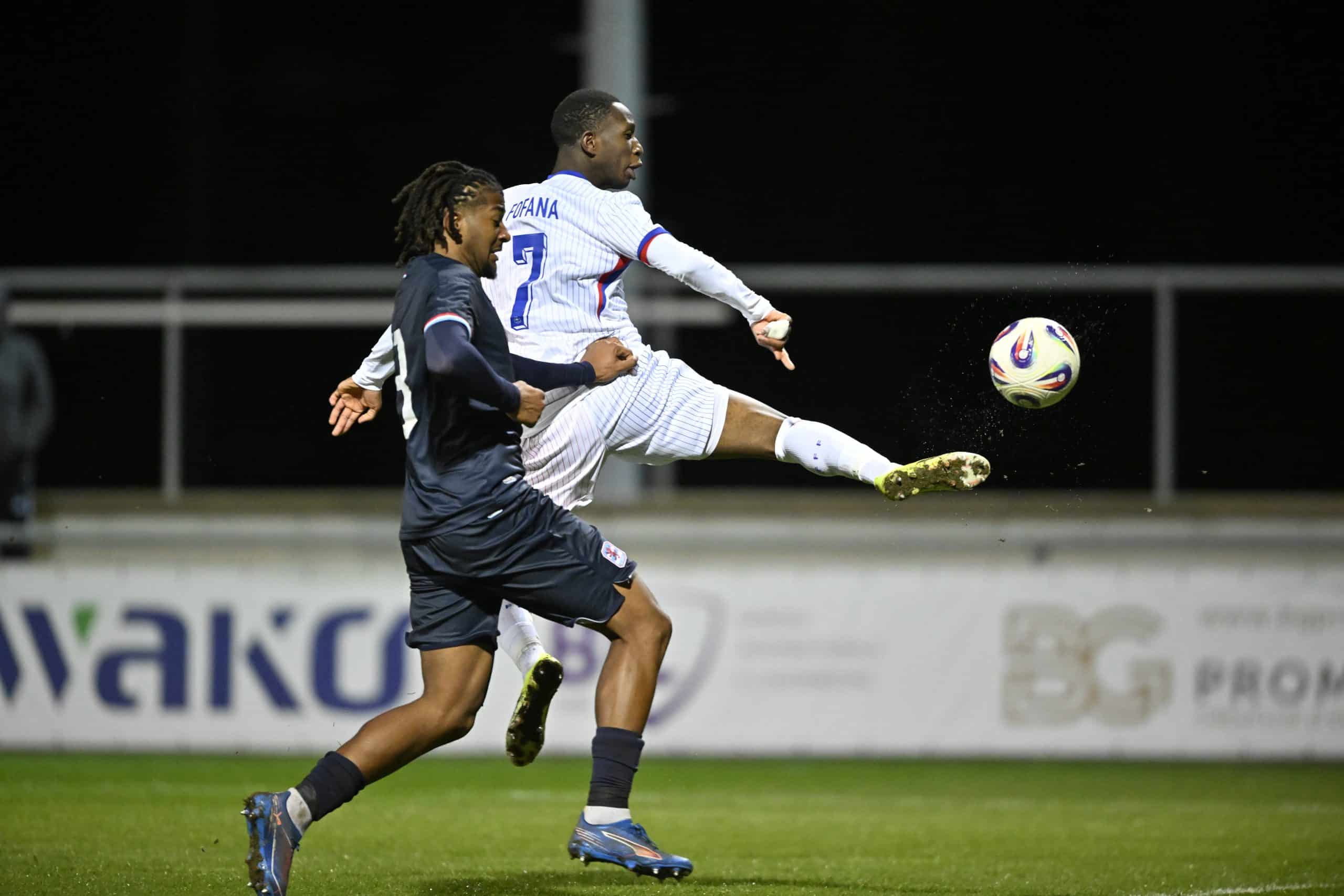 Le premier but de Rayan Fofana sous le maillot de l'équipe de France Espoirs.