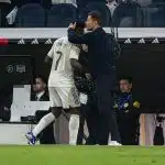Real Madrid : Xabi Alonso a encore sèchement recadré Vinicius !