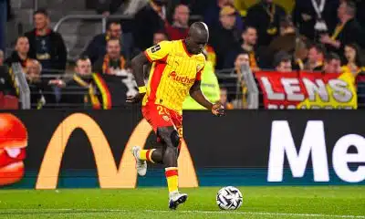 Revue de presse : Lens douche ses supporters, bonnes nouvelles pour Haise à Rennes, coup dur pour Puel à Nice !