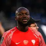 Revue de presse : Nice crie au scandale arbitral après Paris, pluie de stars à Rennes, coup de théâtre pour l’avenir de Koffi (RC Lens) ! 