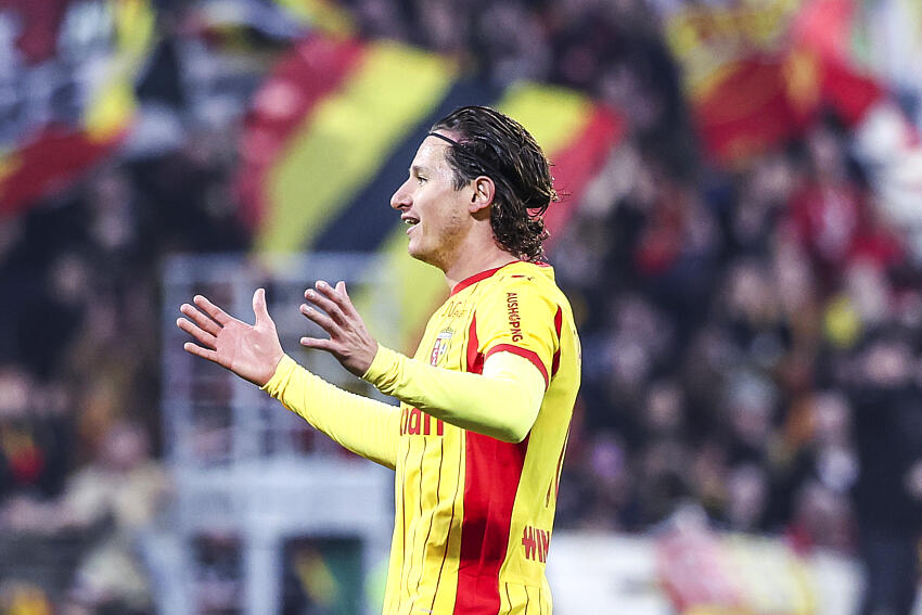 Revue de presse : Thauvin (RC Lens) se lâche avant l’OM, le nouveau Camavinga à Rennes, Nice bientôt sous pavillon saoudien ? 