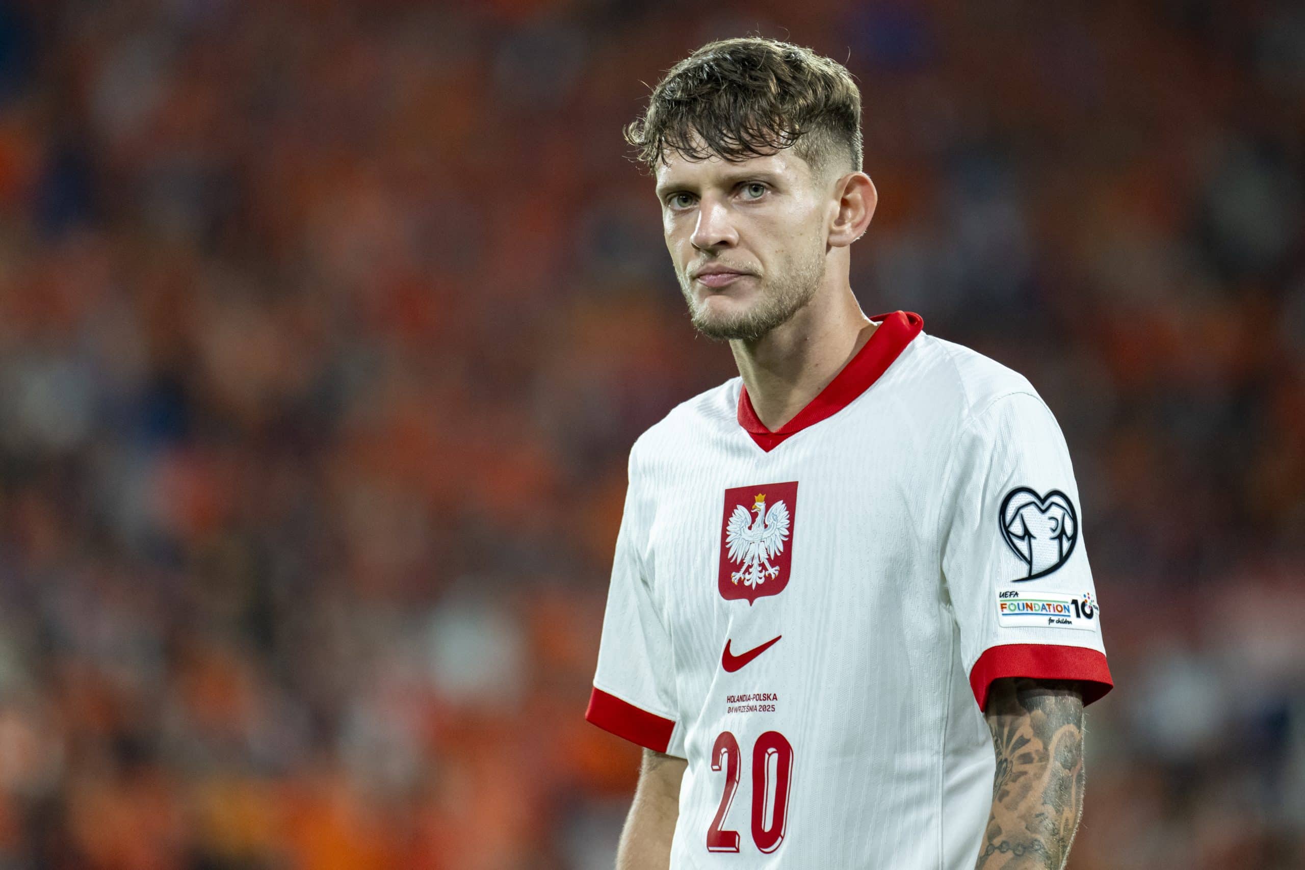 Sebastian Szymanski sous le maillot polonais