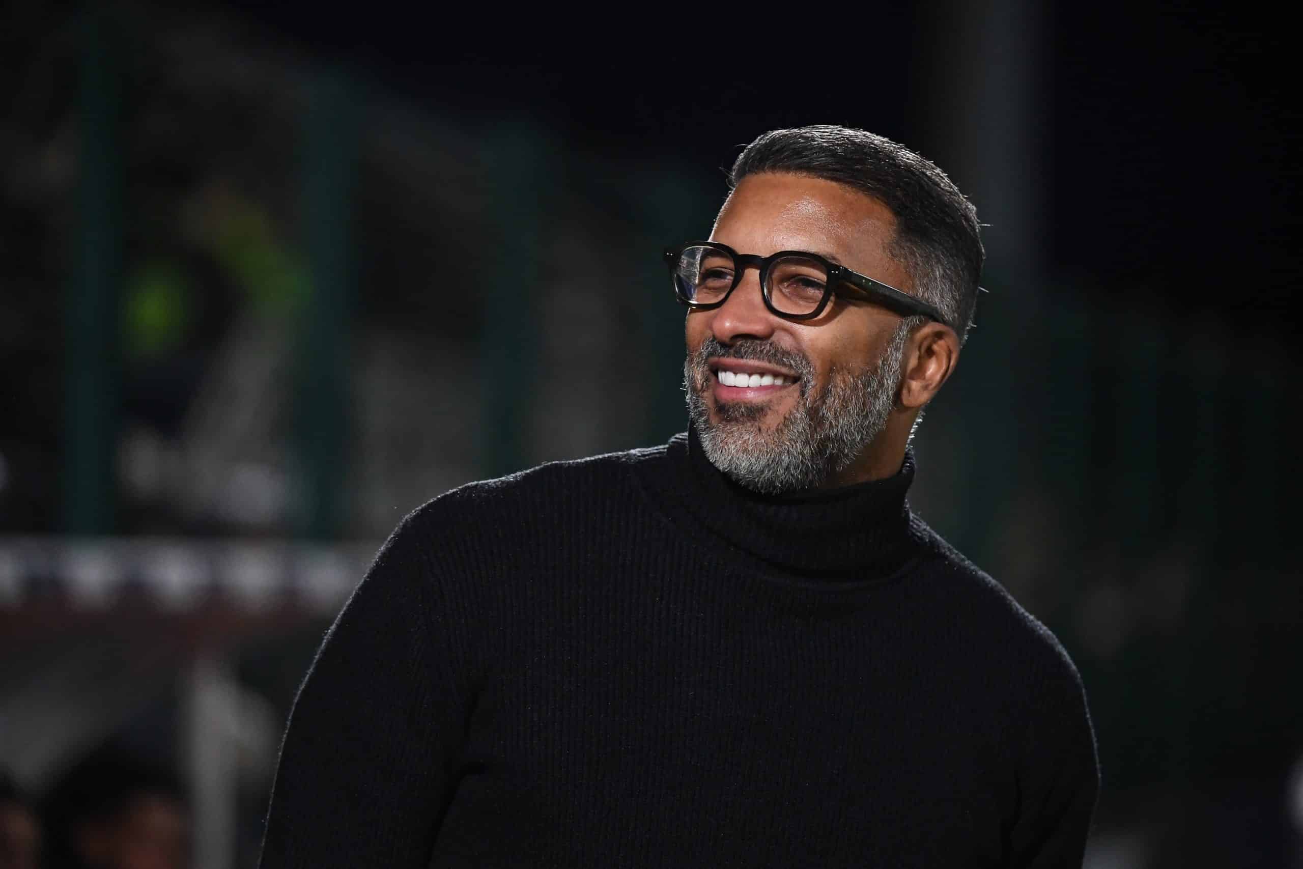 Habib Beye tout sourire après la victoire du Stade Rennais à Chantilly en Coupe de France.