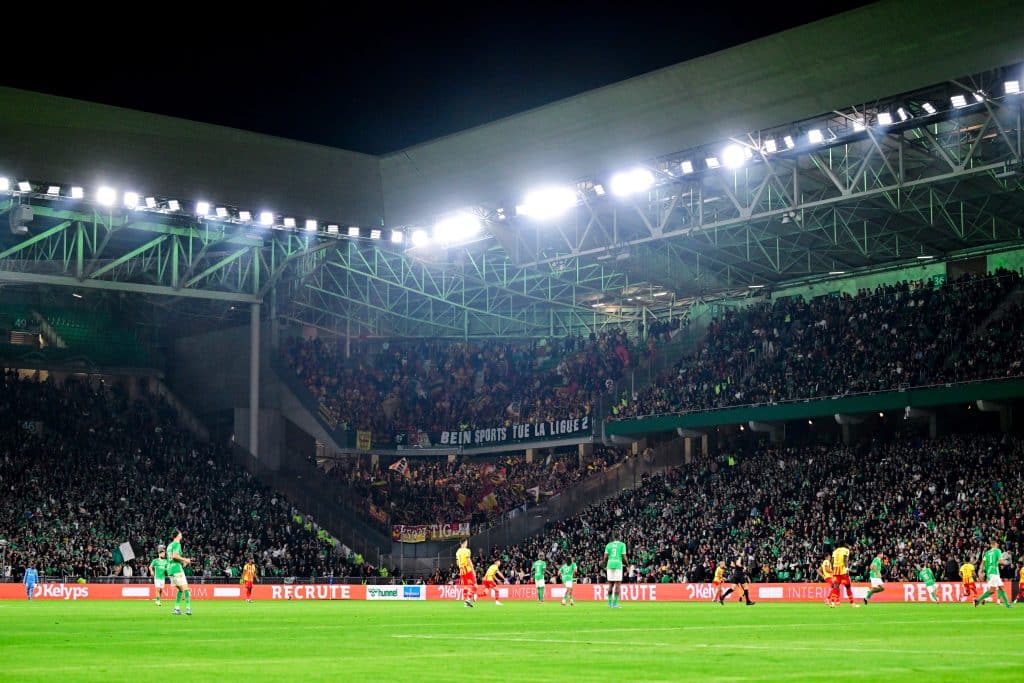 Vives tensions entre les supporters de l’ASSE et du RC Lens (vidéo)